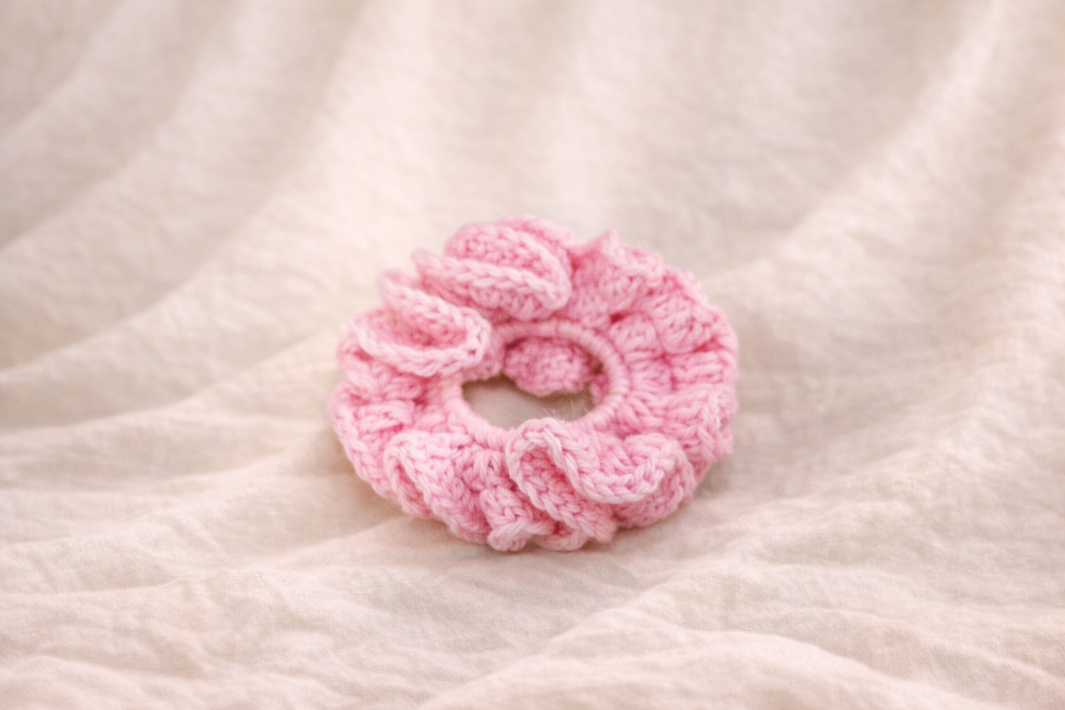 Cotton Ruffle Scrunchie