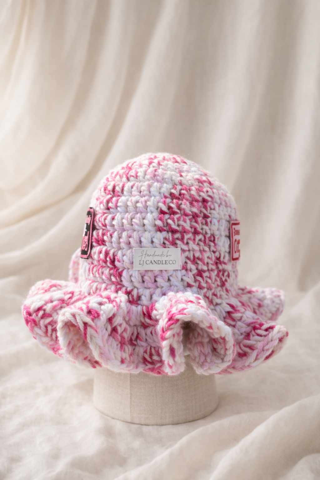 Patched Wavy Bucket Hat