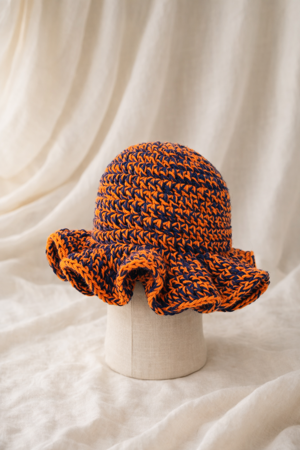 Wavy Bucket Hat